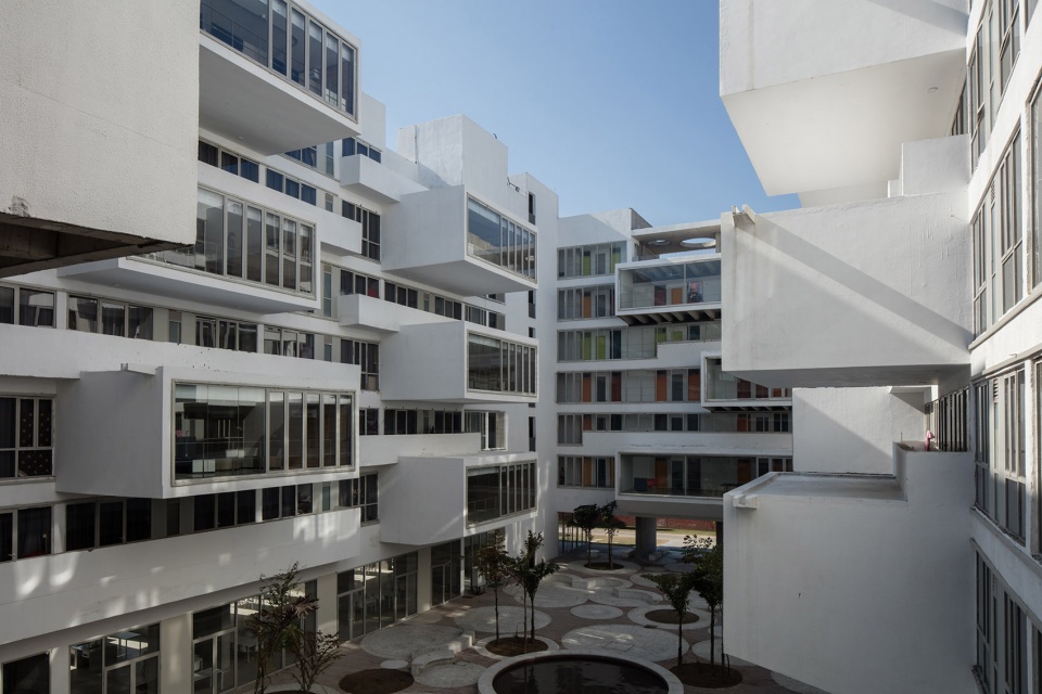 Student Residence Two by McCullough Mulvin Architects