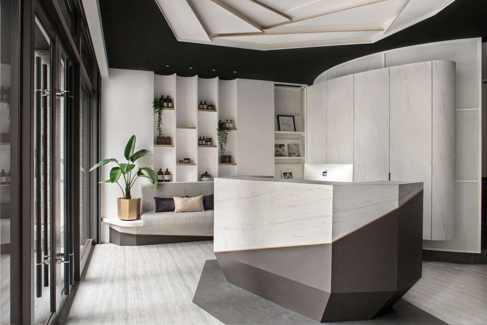 mute white china by han yue interior design