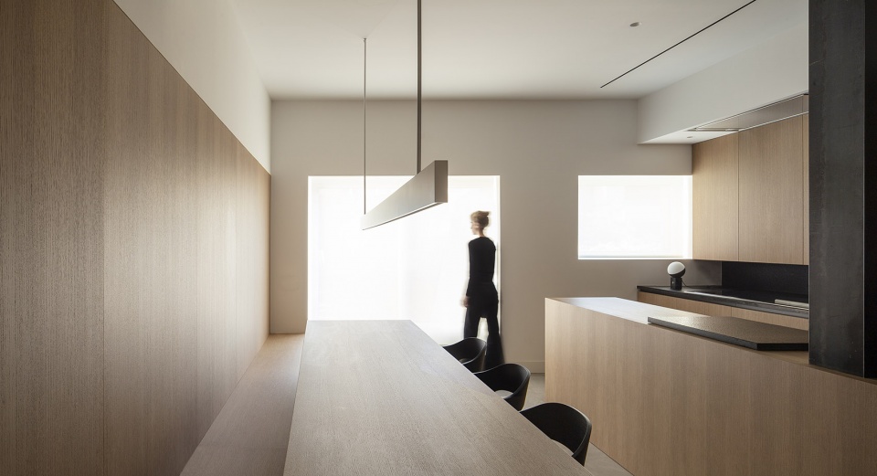 ME Apartment by Francesc Rifé Studio