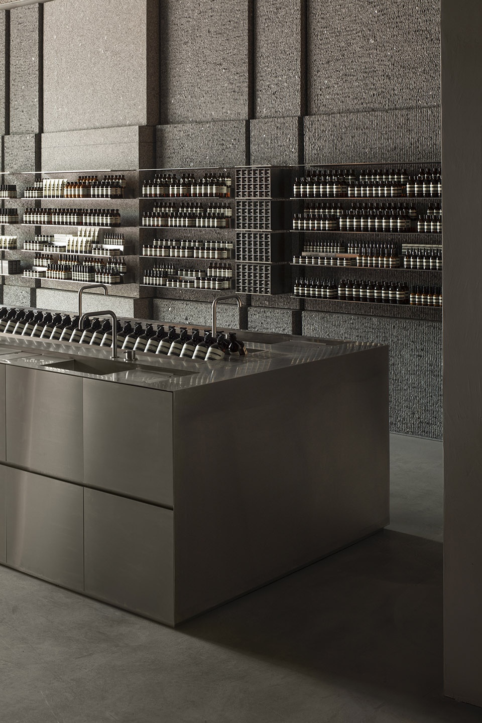 aesop pitt street by snohetta