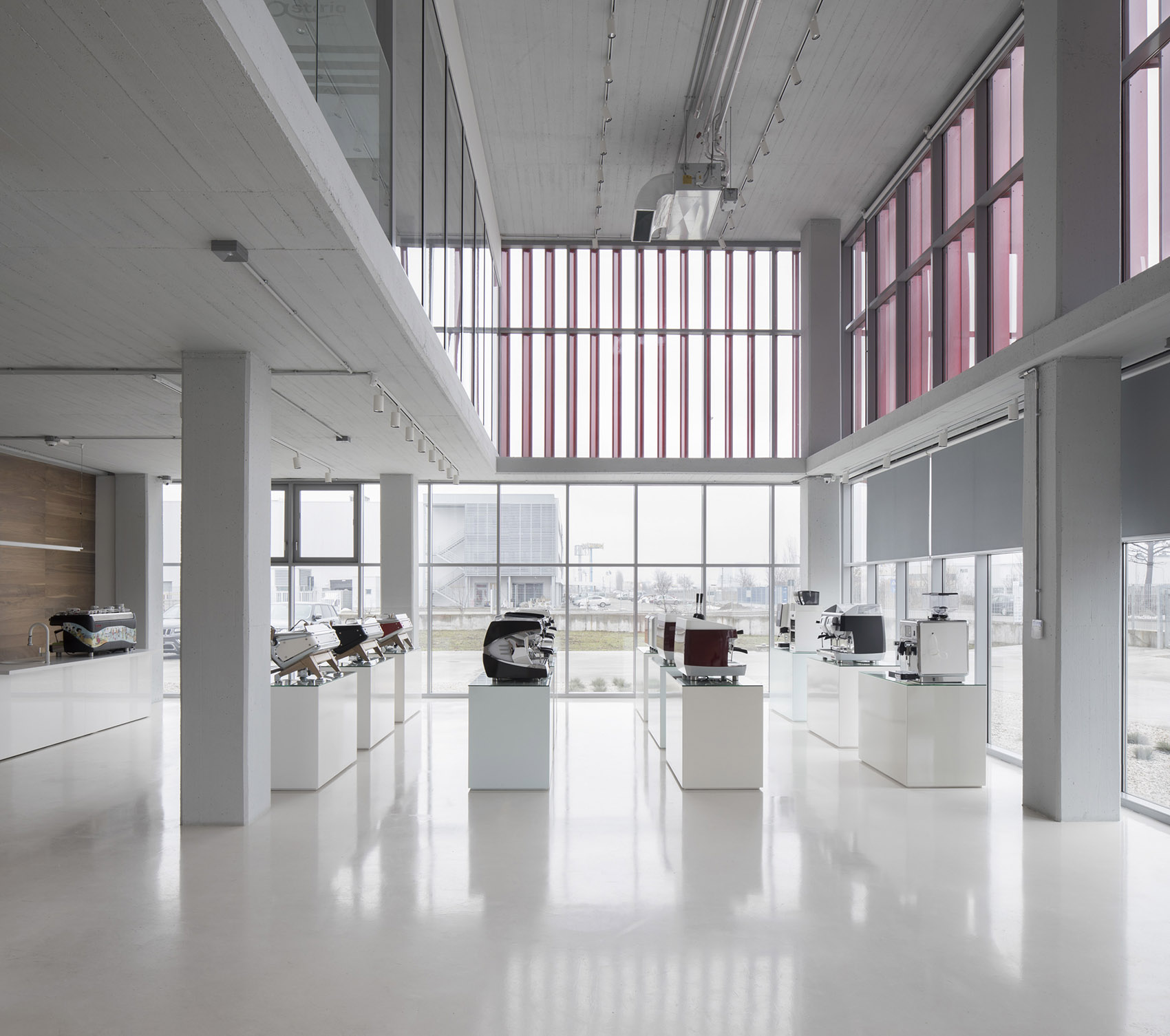 mce production facility by heim balp architekten
