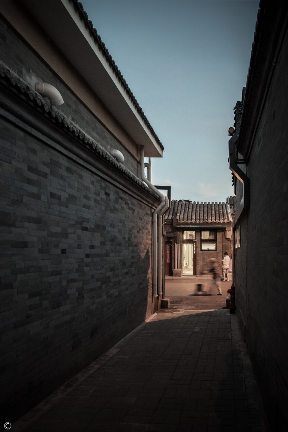 64 dongrongxian hutong renovation china by bazuo architecture studio