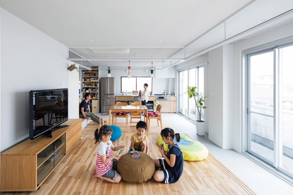 House in Taishido by camp design inc