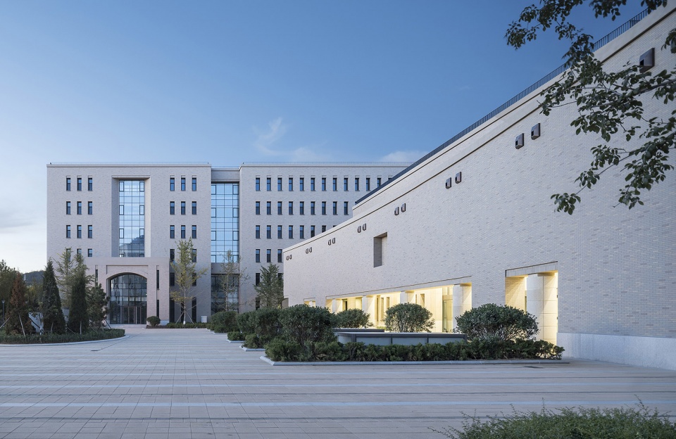 building of the faculty of management and economics of dalian university of technology china by the architectural design and research ins...