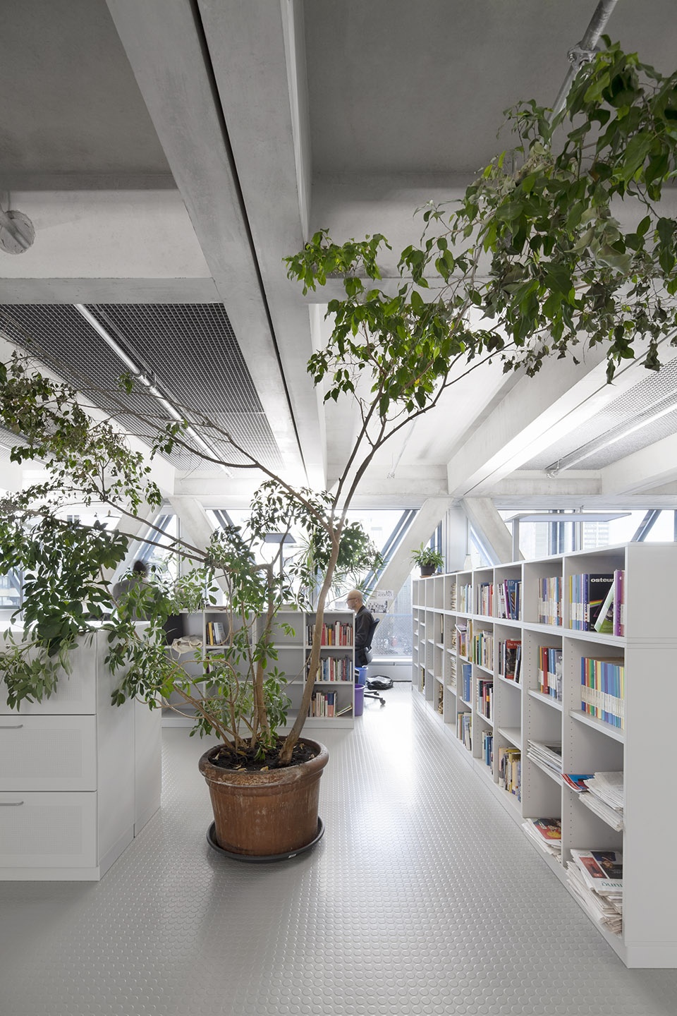 taz neubau by e2a