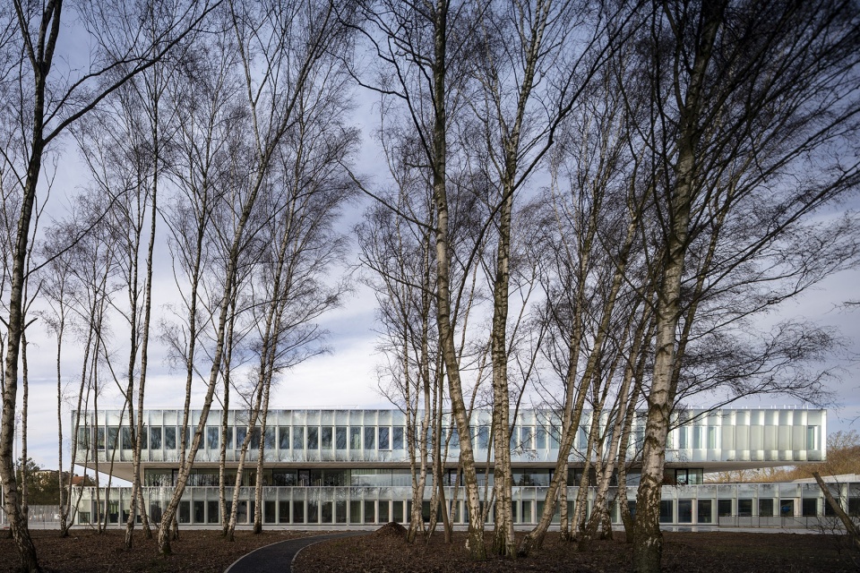 chambre de metiers et de lartisanat hauts de france by kaan architecten pdaa