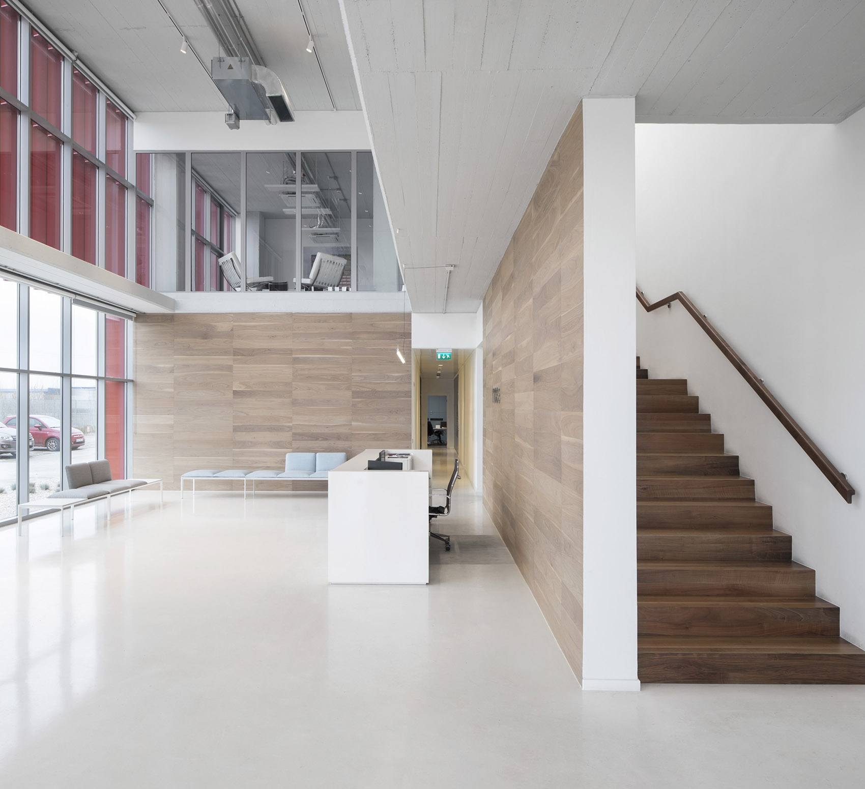 mce production facility by heim balp architekten