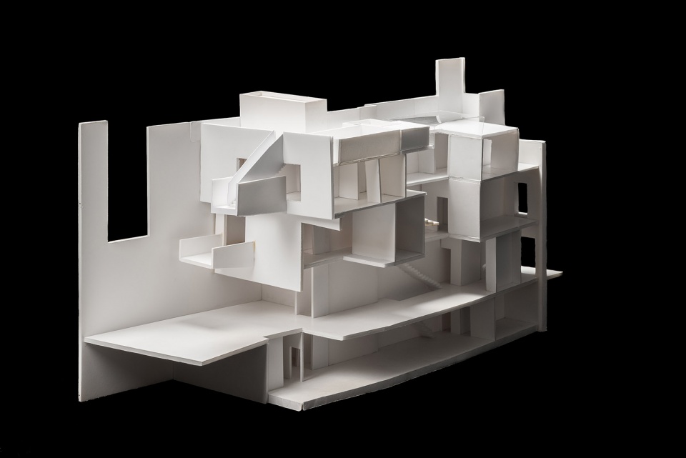 house a11 in sevilla by guillermo vazquez consuegra