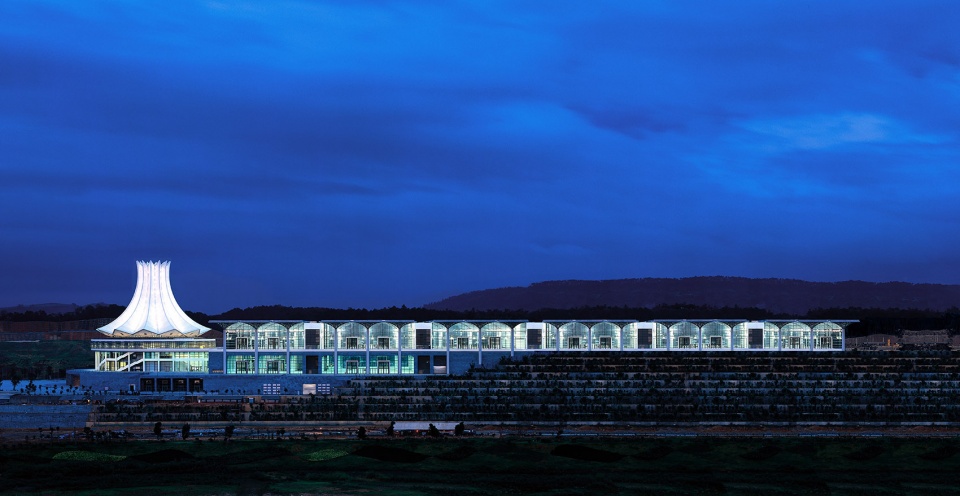 meinhard von gerkan receives the liang sicheng architecture prize