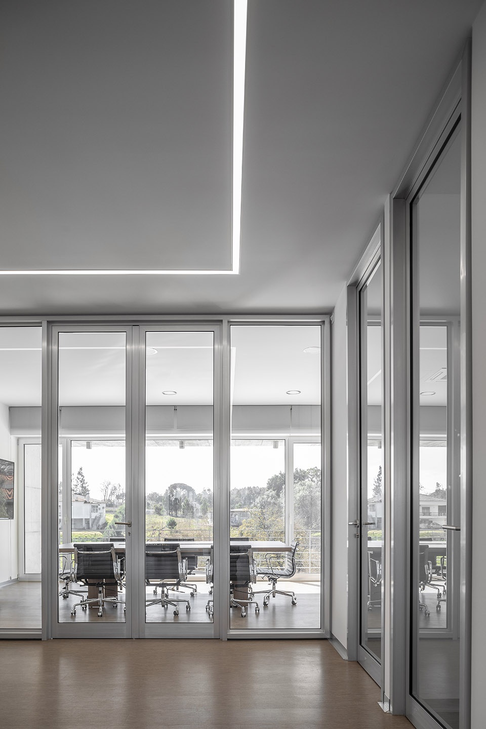 prfs headquarters by impare arquitectura