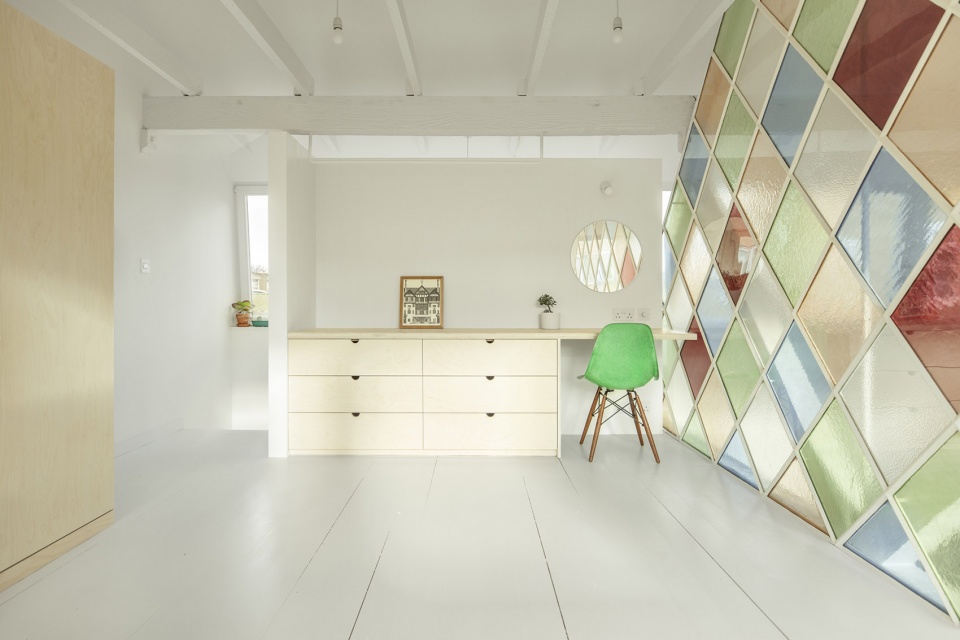 replica house studio by surman weston