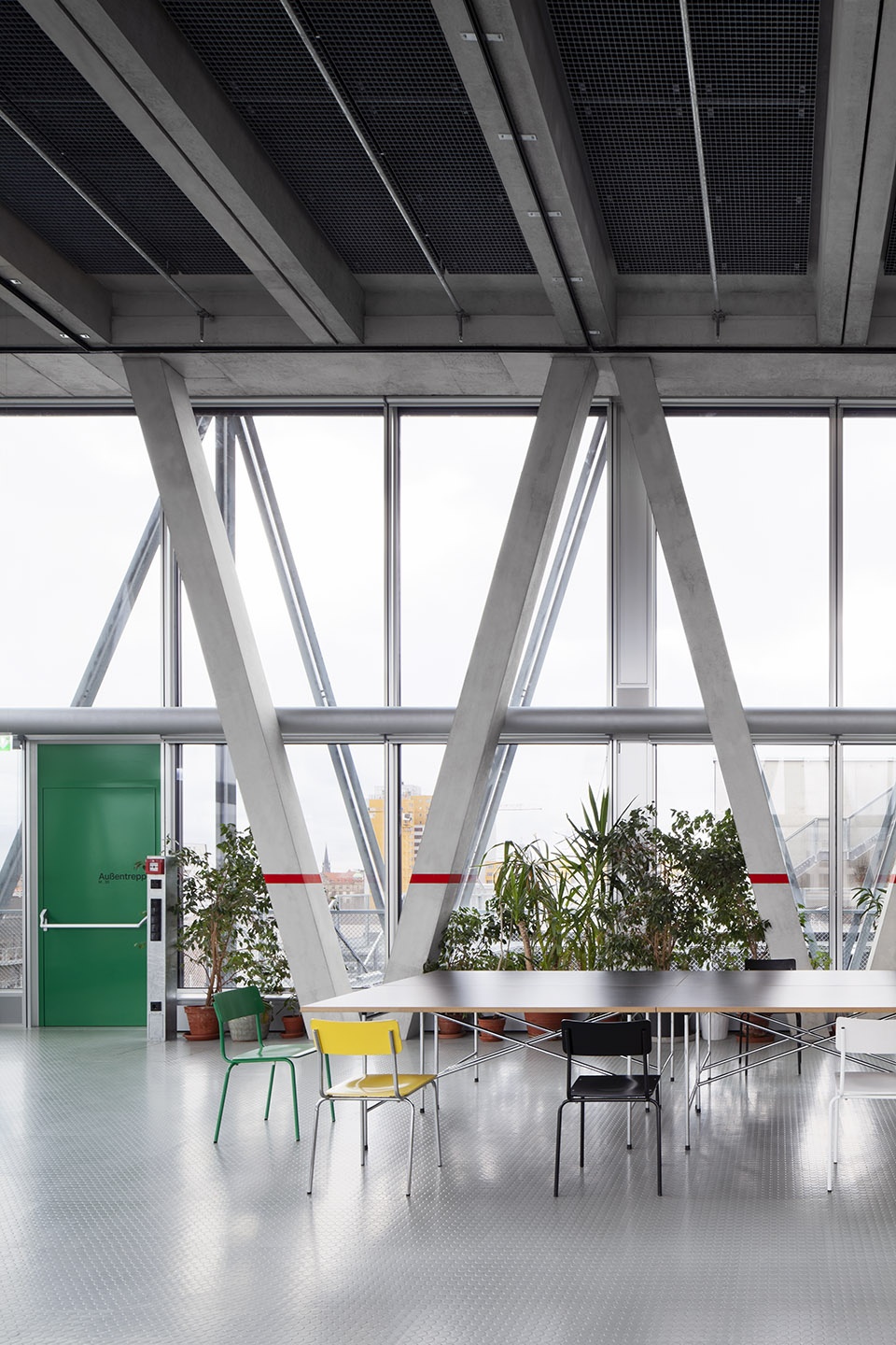 taz neubau by e2a