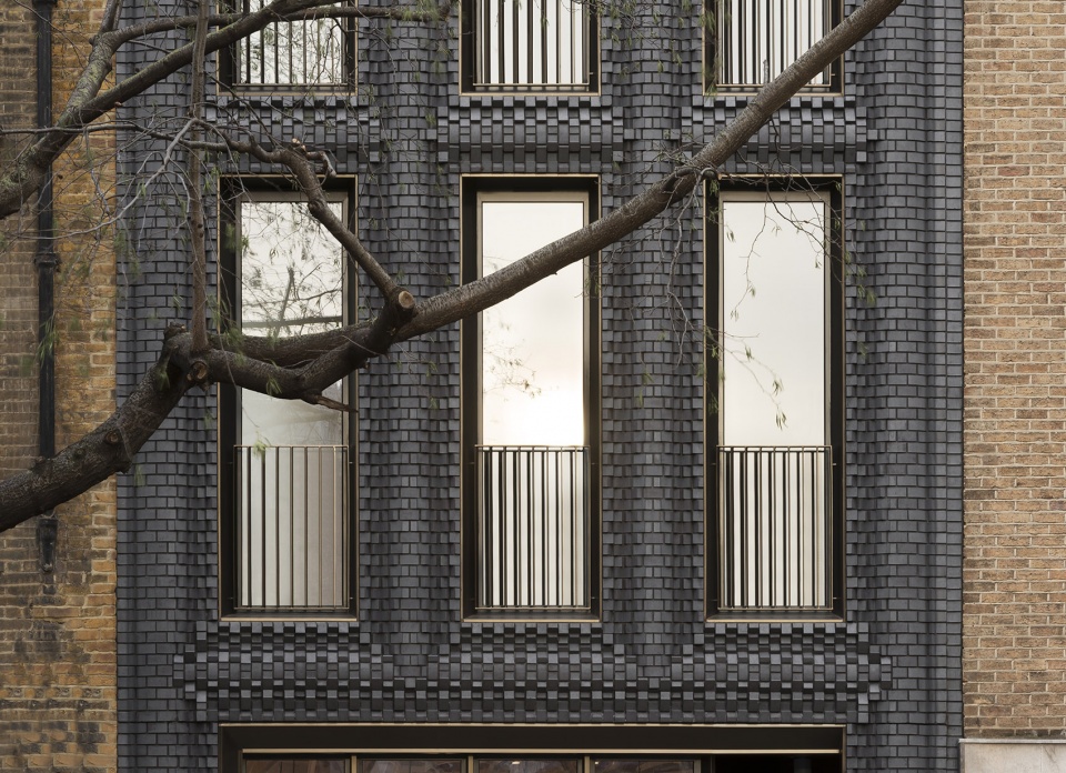 The Interlock by Bureau de Change Architects