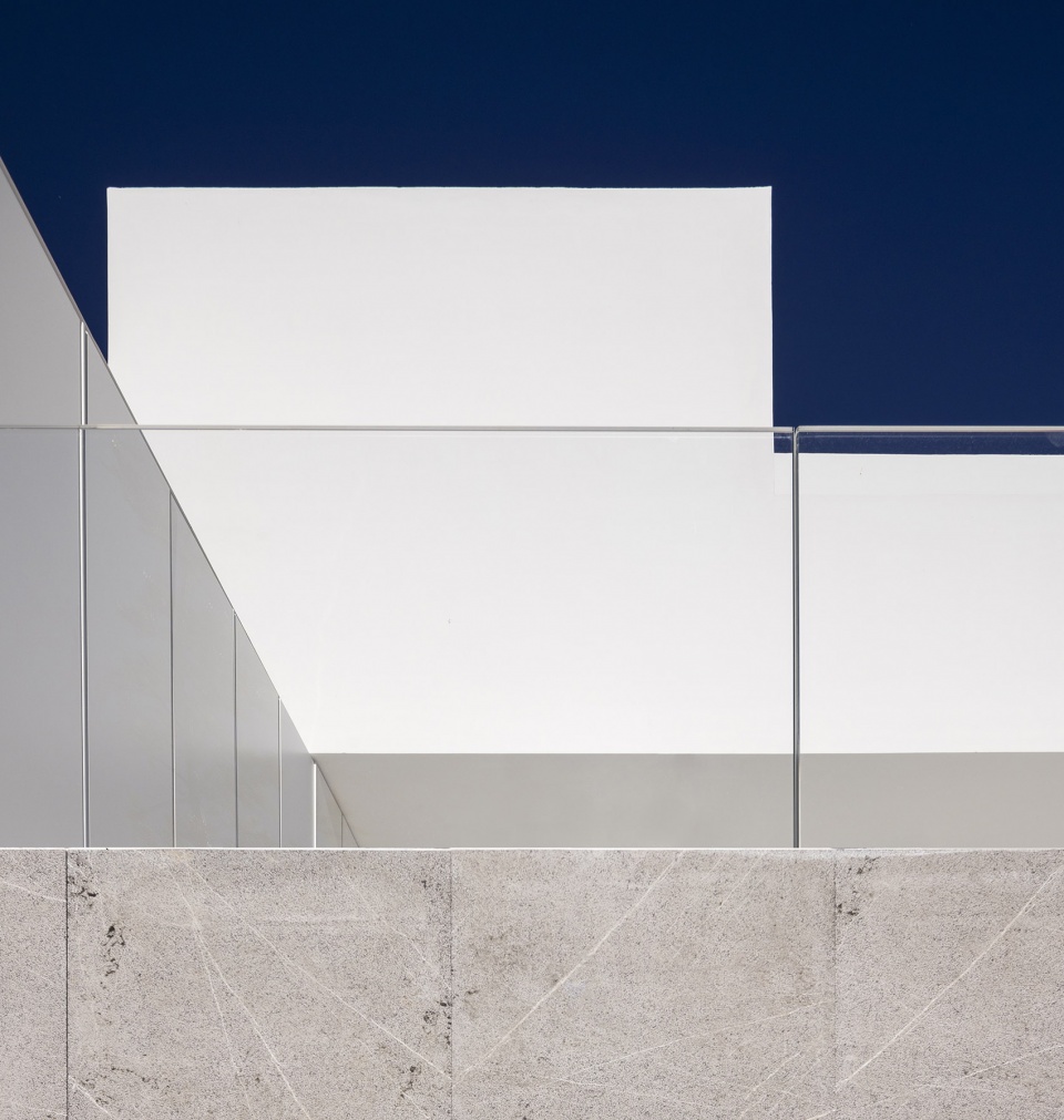 house in santa pola by fran silvestre arquitectos