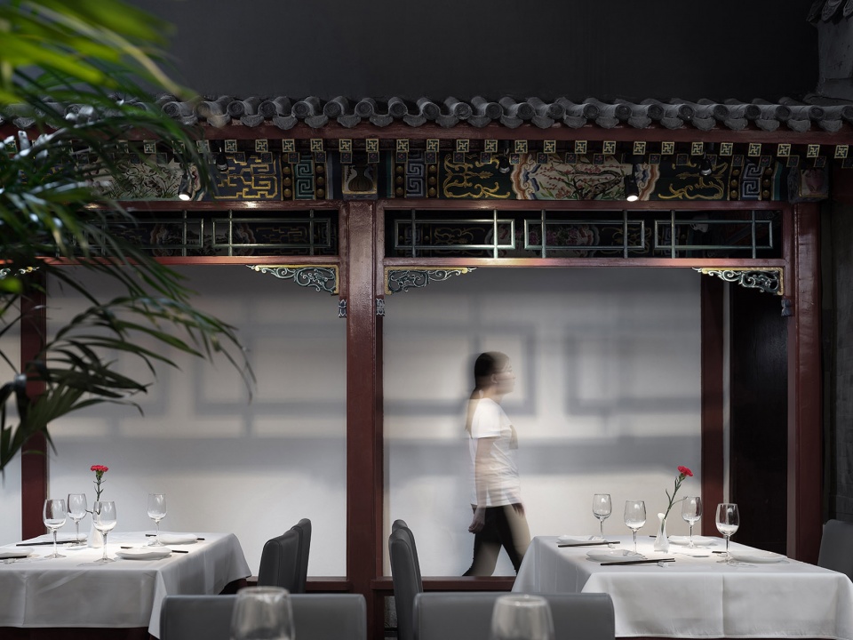 huda restaurant china by inx design
