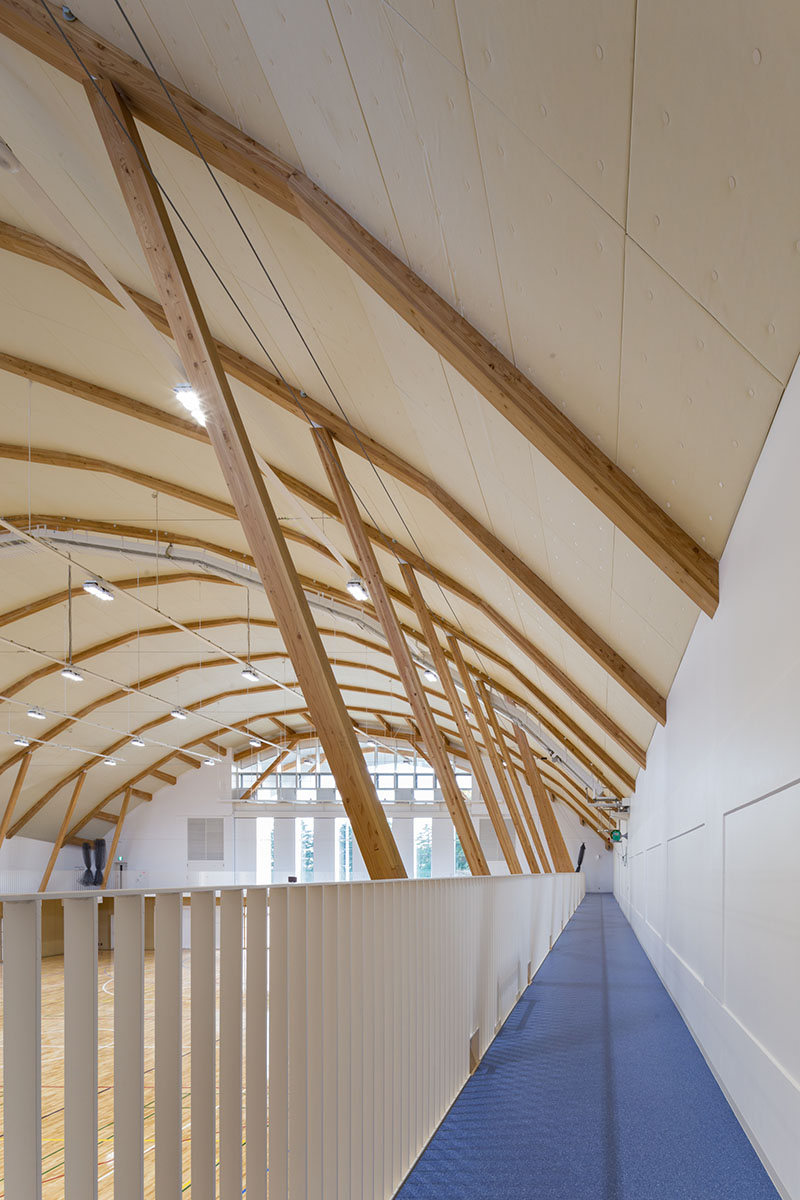 icu new physical education center by kengo kuma and associates