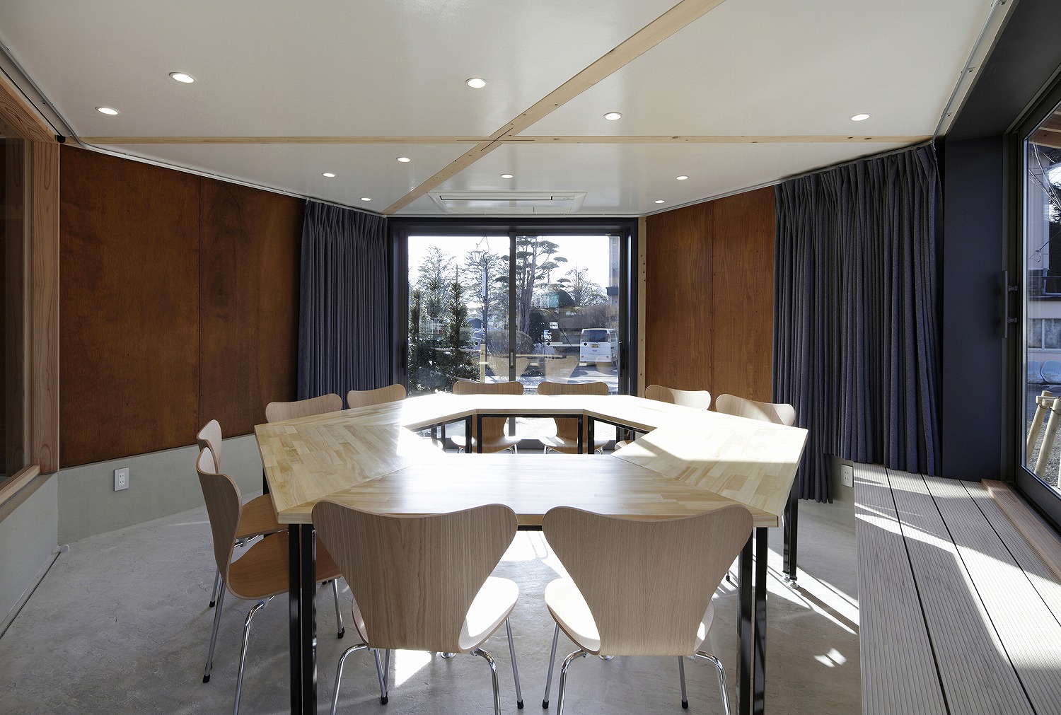 Bus Terminal and Tourist Center In Yamanakako Village by ...