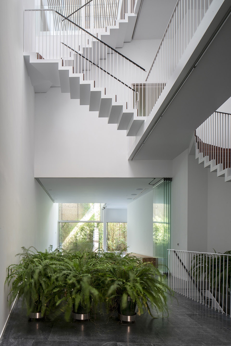 house a11 in sevilla by guillermo vazquez consuegra