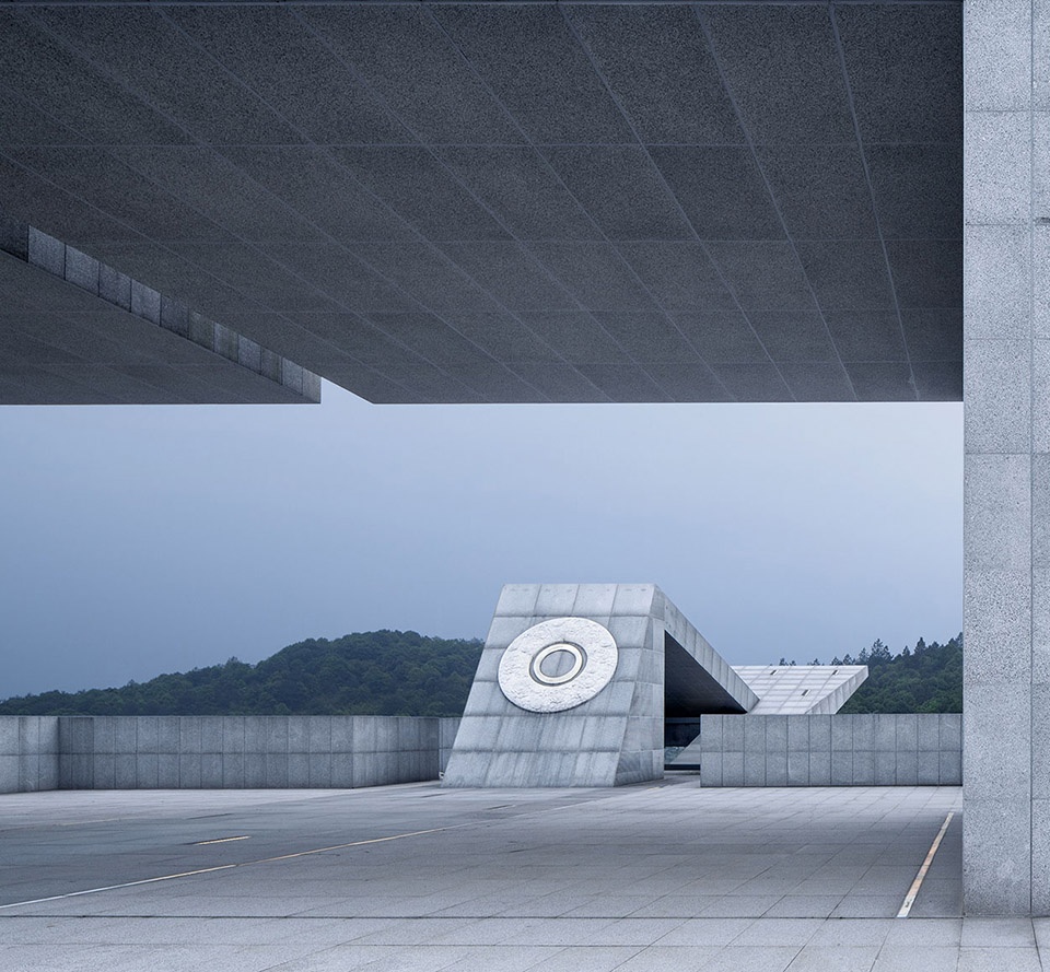 jiangshan martyrs memorial hall china by the architectural design and research institute of zhejiang university