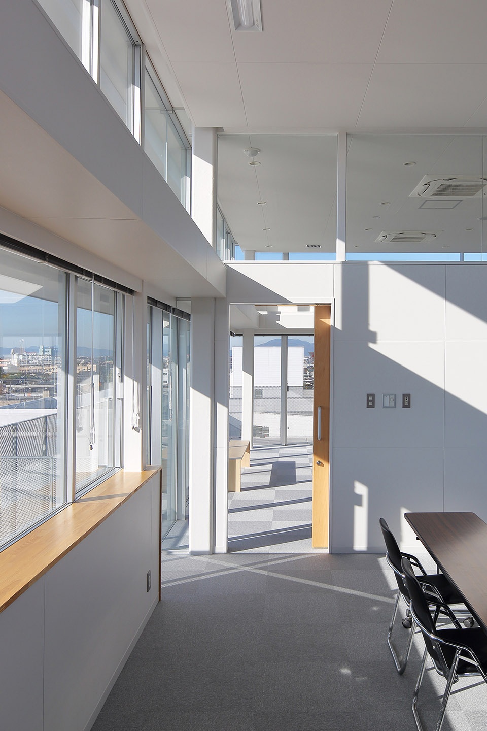 saga dental association hall by kazunari sakamoto architectural laboratory