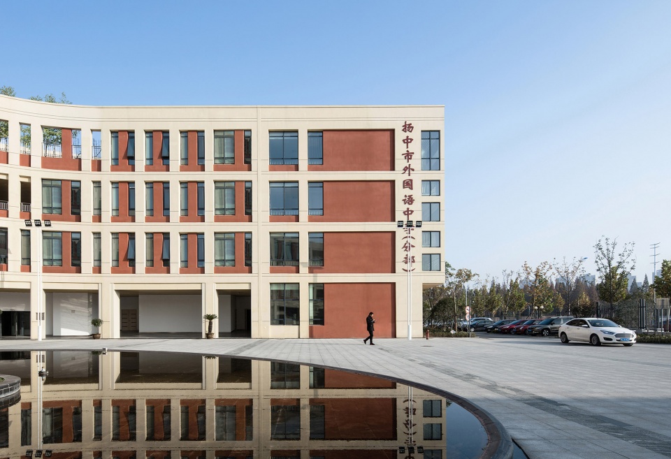 yangzhong foreign language school branch campus china by perform design studio