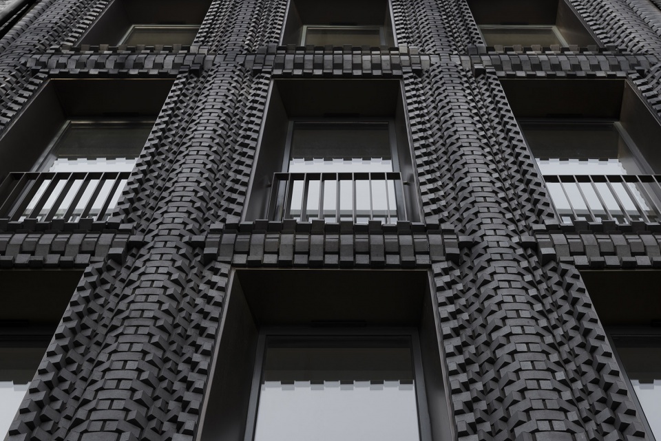 The Interlock by Bureau de Change Architects