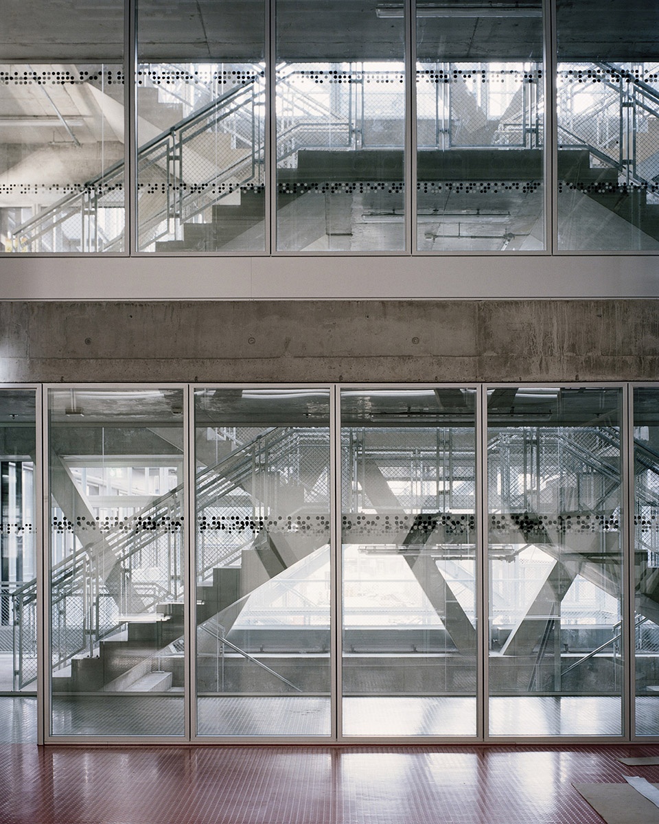 taz neubau by e2a