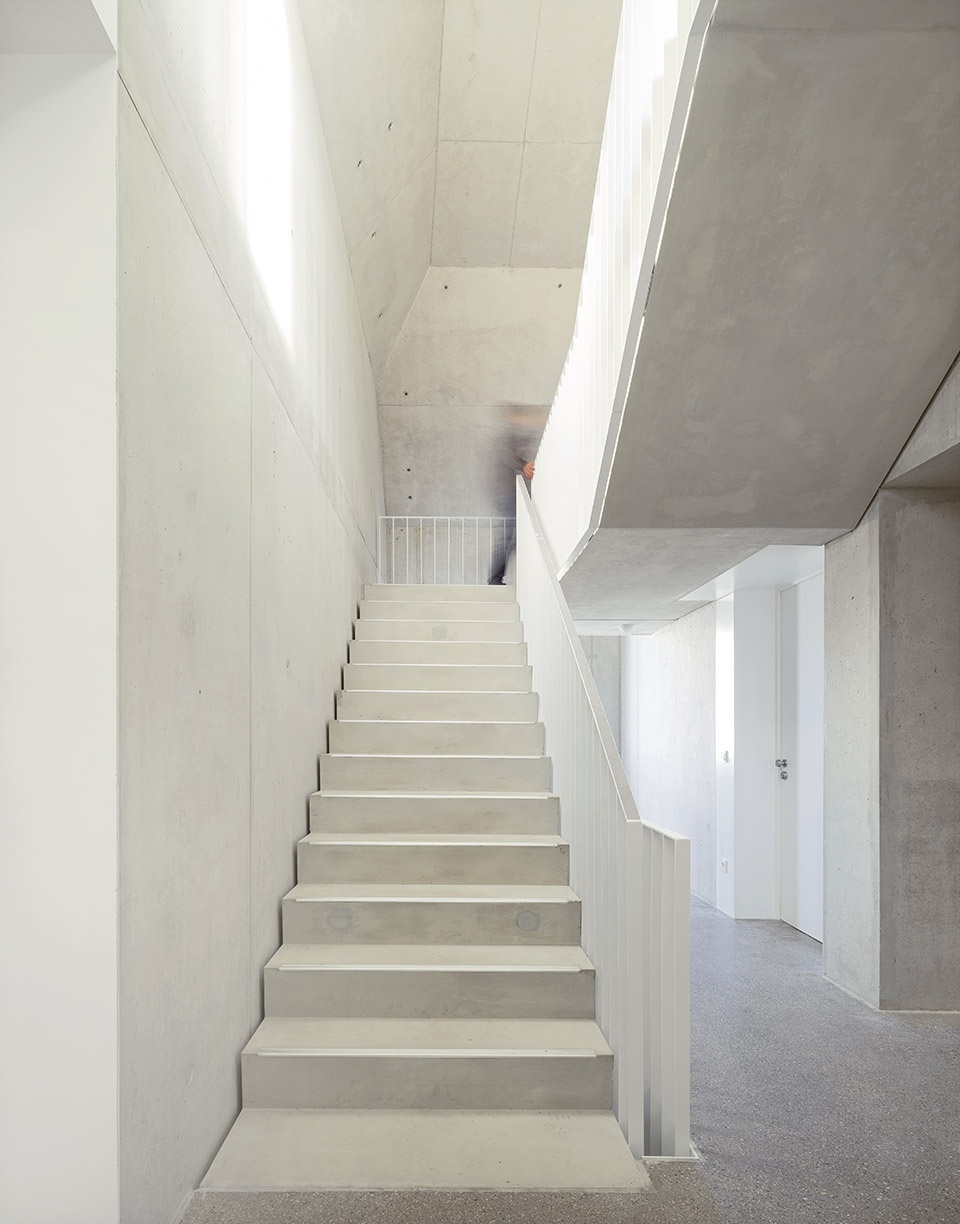 wohnen ohne auto by pool leber architekten