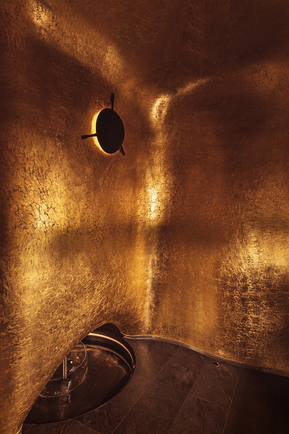 inns whisky bar china by wootion designers