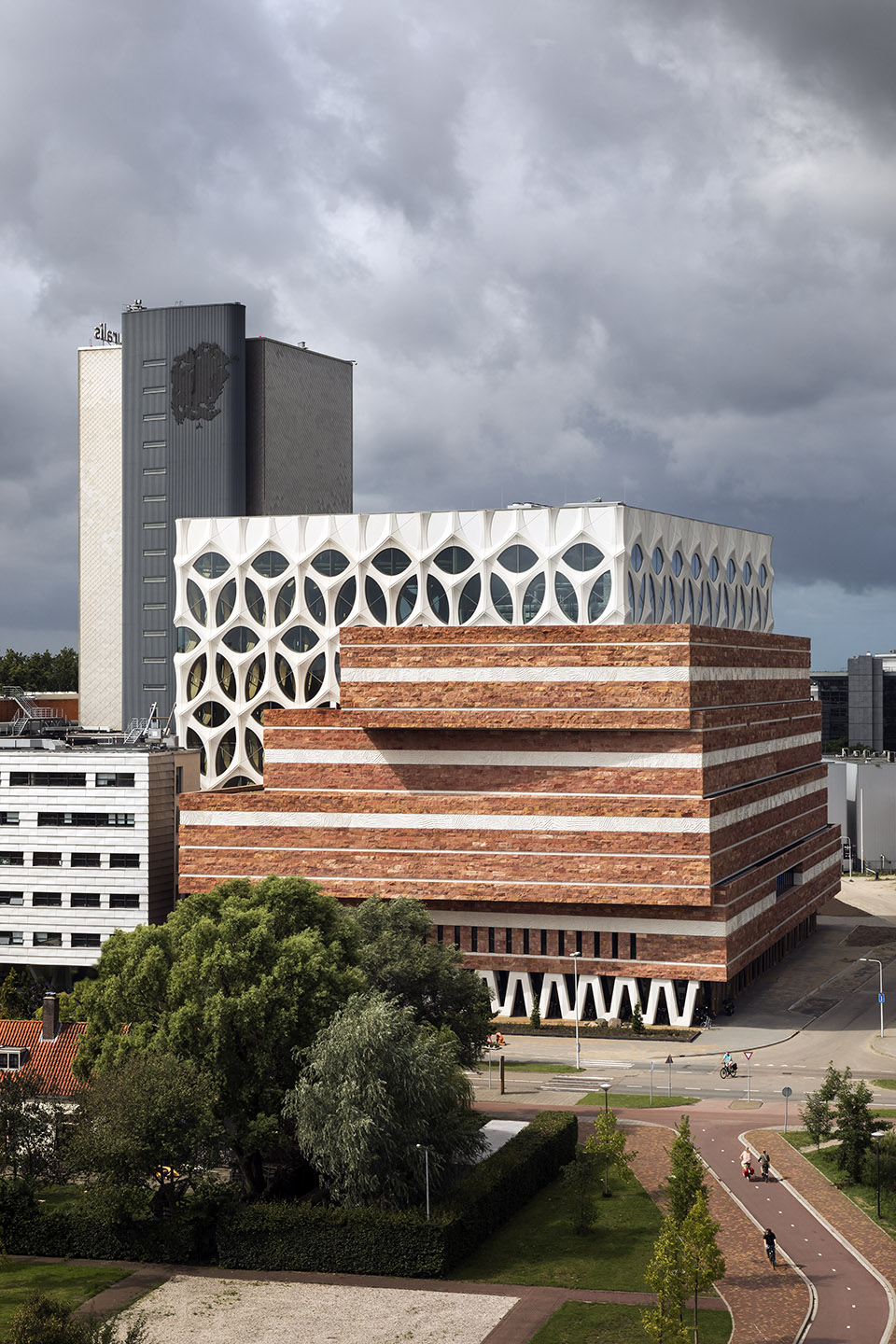 Naturalis Biodiversity Center by Neutelings Riedijk Architects