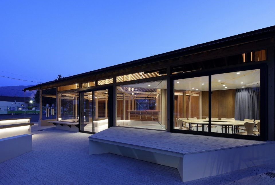 bus terminal and tourist center in yamanakako village by sugawaradaisuke architects