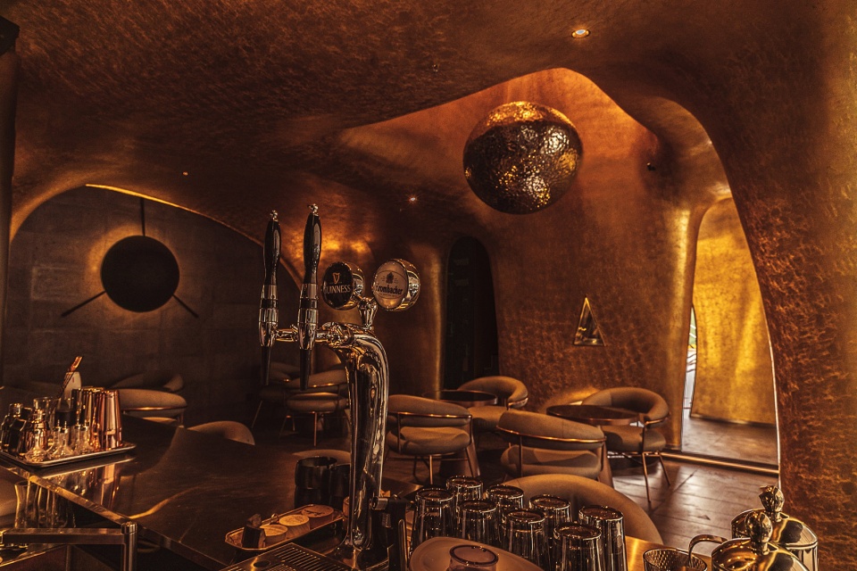 inns whisky bar china by wootion designers