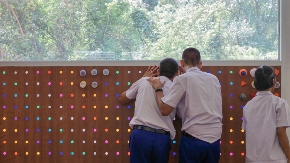 classroom makeover for the blind by creative crews ltd