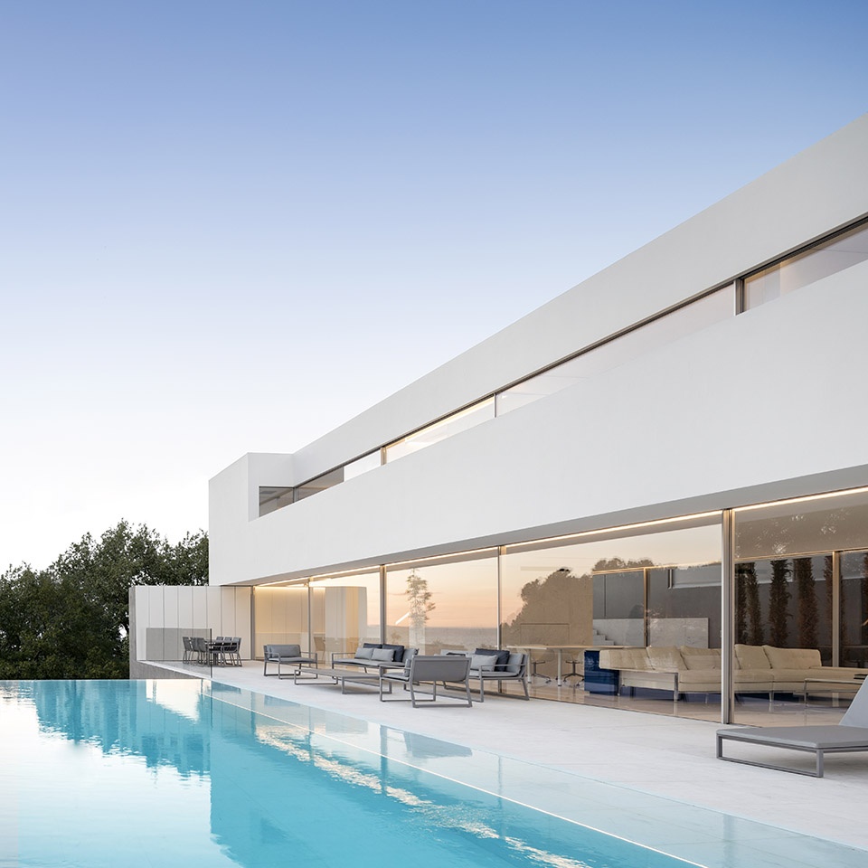 house in santa pola by fran silvestre arquitectos