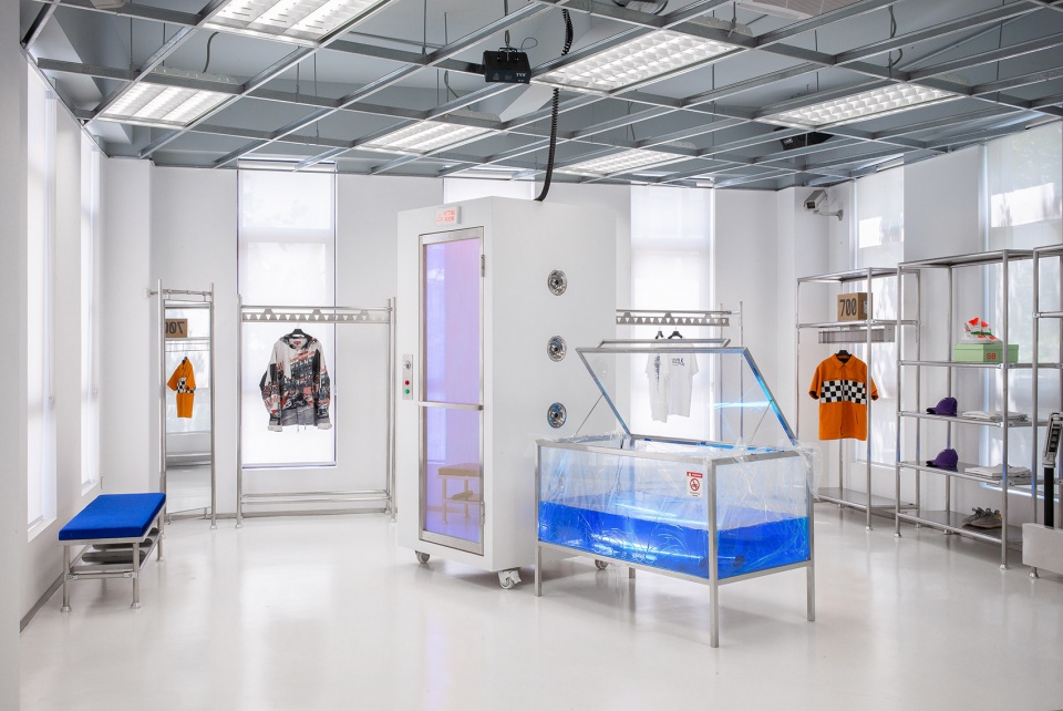 the mix land streetwear store china by xian xiang design