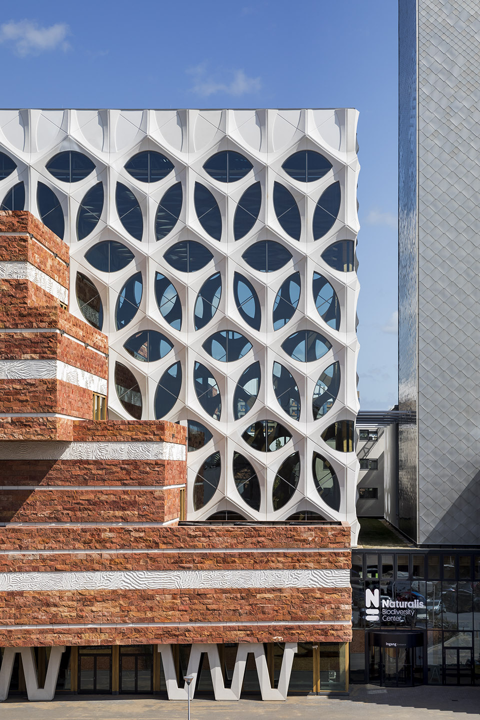 Naturalis Biodiversity Center by Neutelings Riedijk Architects