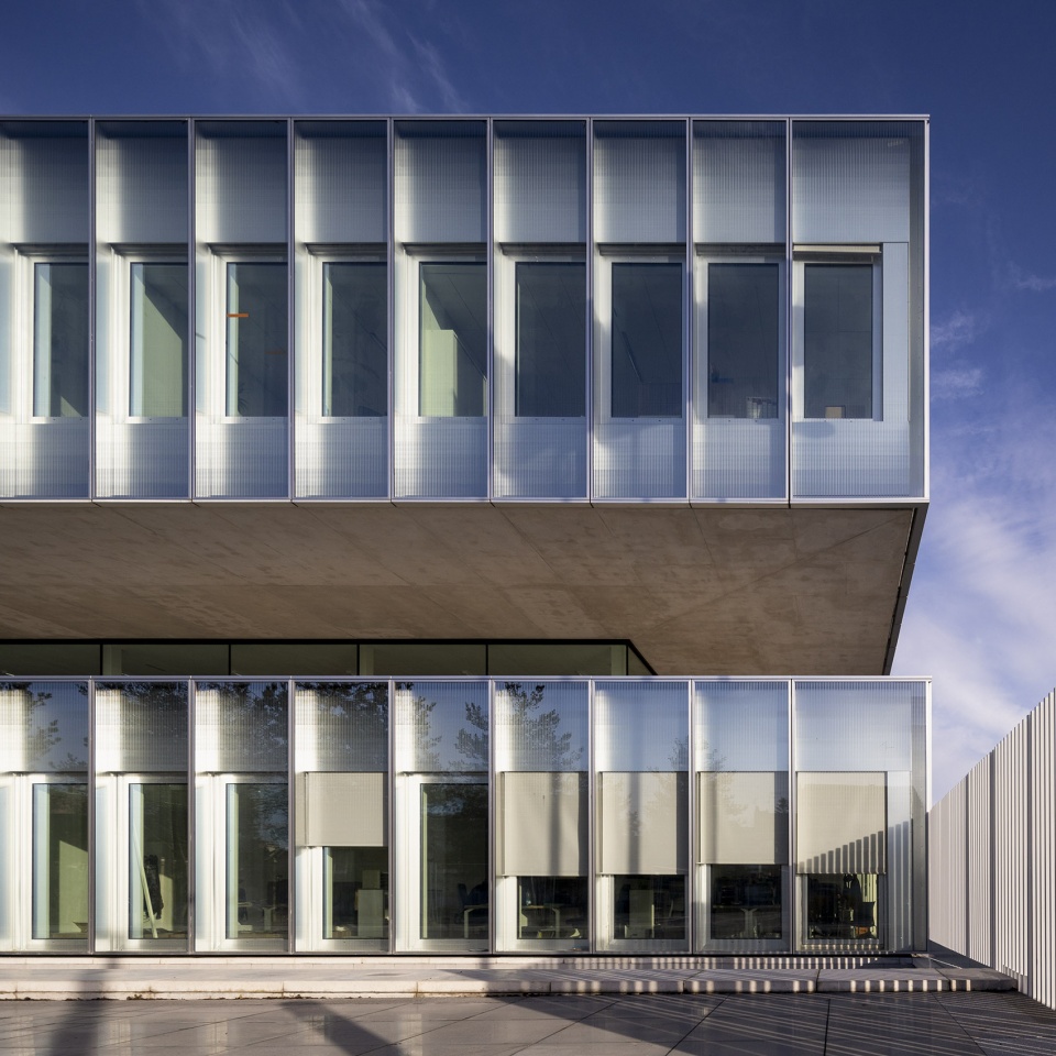 chambre de metiers et de lartisanat hauts de france by kaan architecten pdaa
