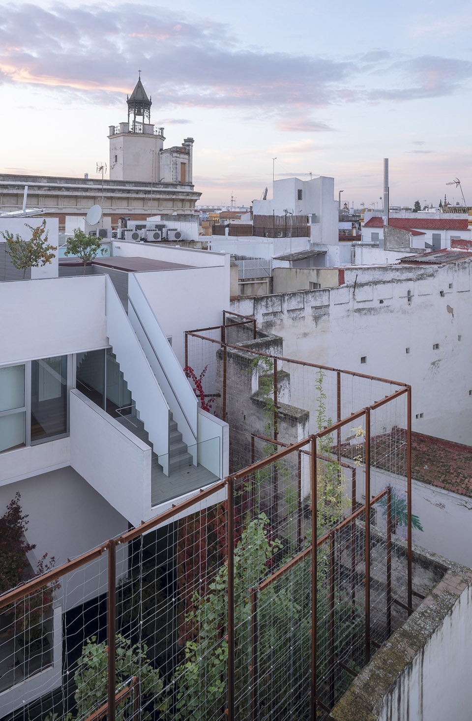 house a11 in sevilla by guillermo vazquez consuegra