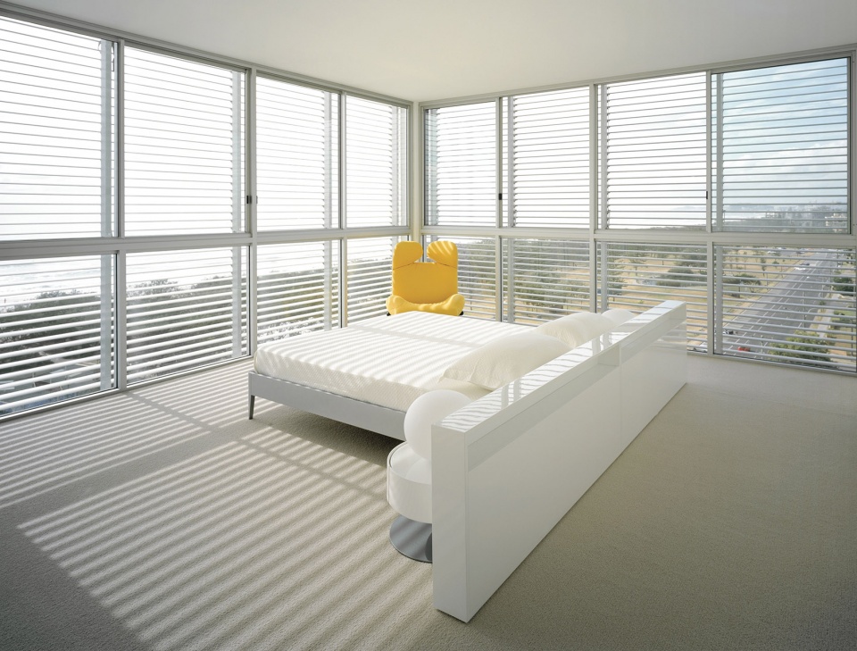 storey residential tower by ian moore architects