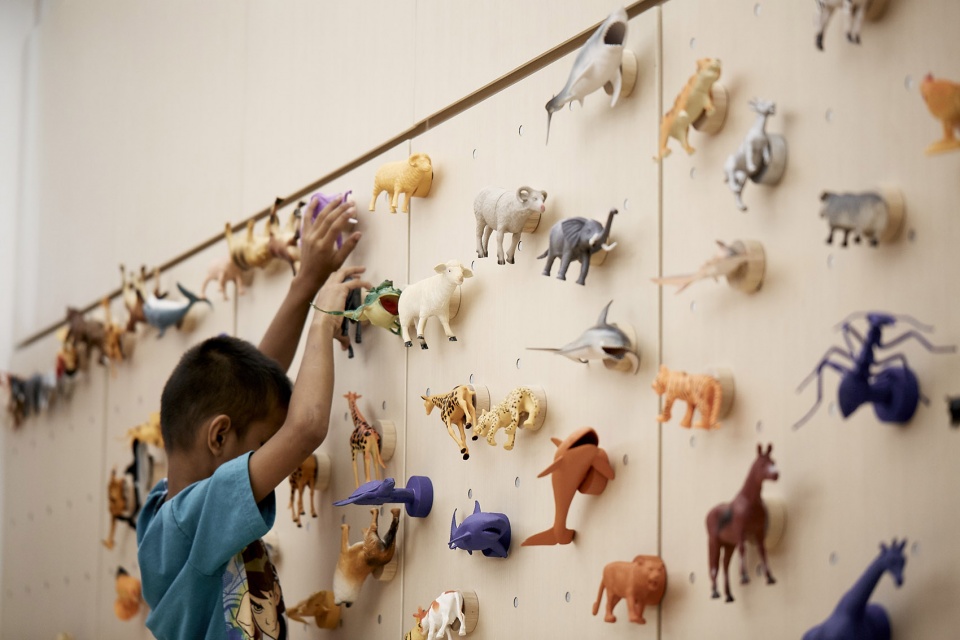 classroom makeover for the blind by creative crews ltd
