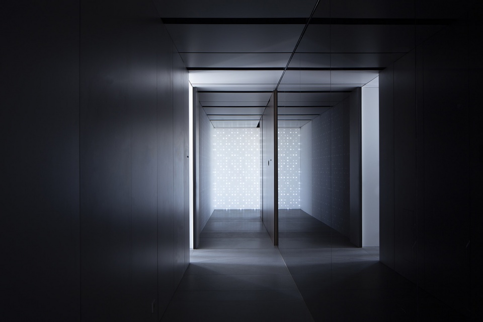 pronova dental clinic by francesc rife studio