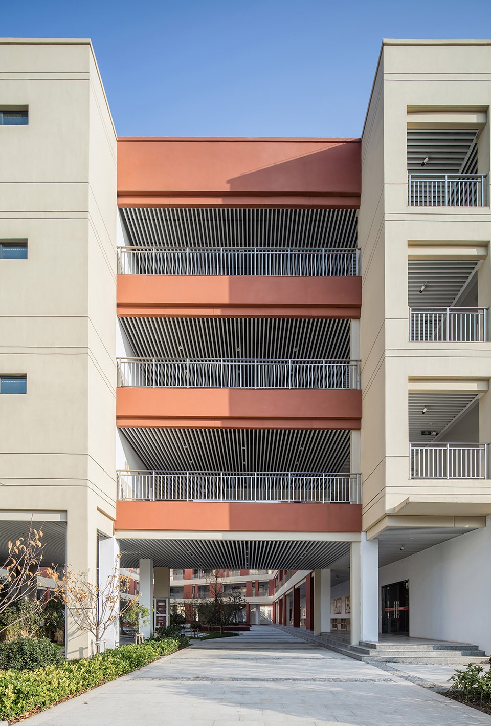 yangzhong foreign language school branch campus china by perform design studio