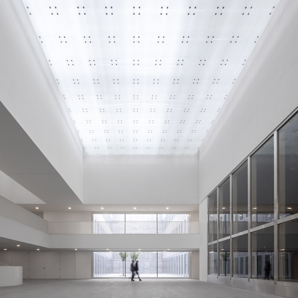 chambre de metiers et de lartisanat hauts de france by kaan architecten pdaa
