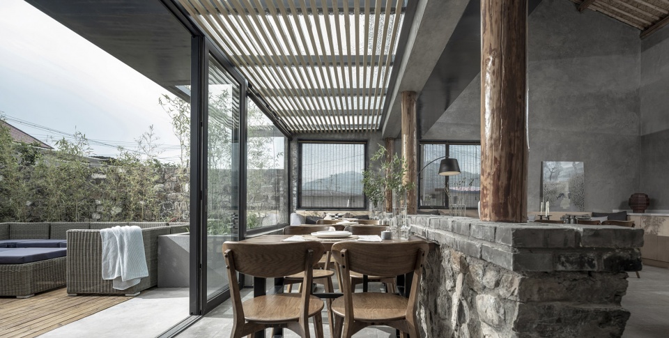 the shared village space evolution of red fruit tree small tavern by evolution design
