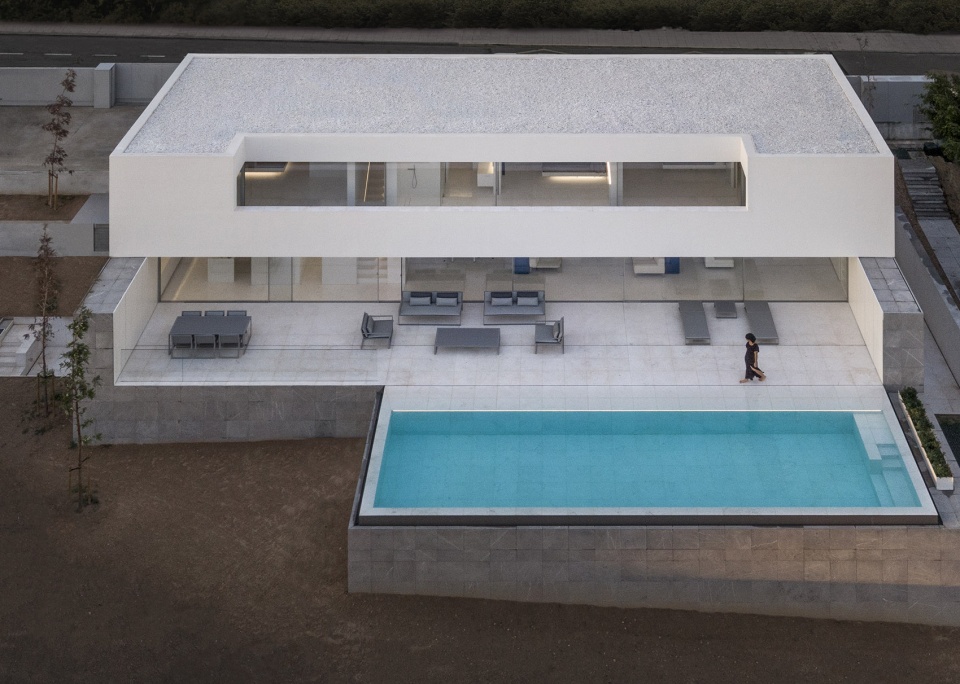 house in santa pola by fran silvestre arquitectos