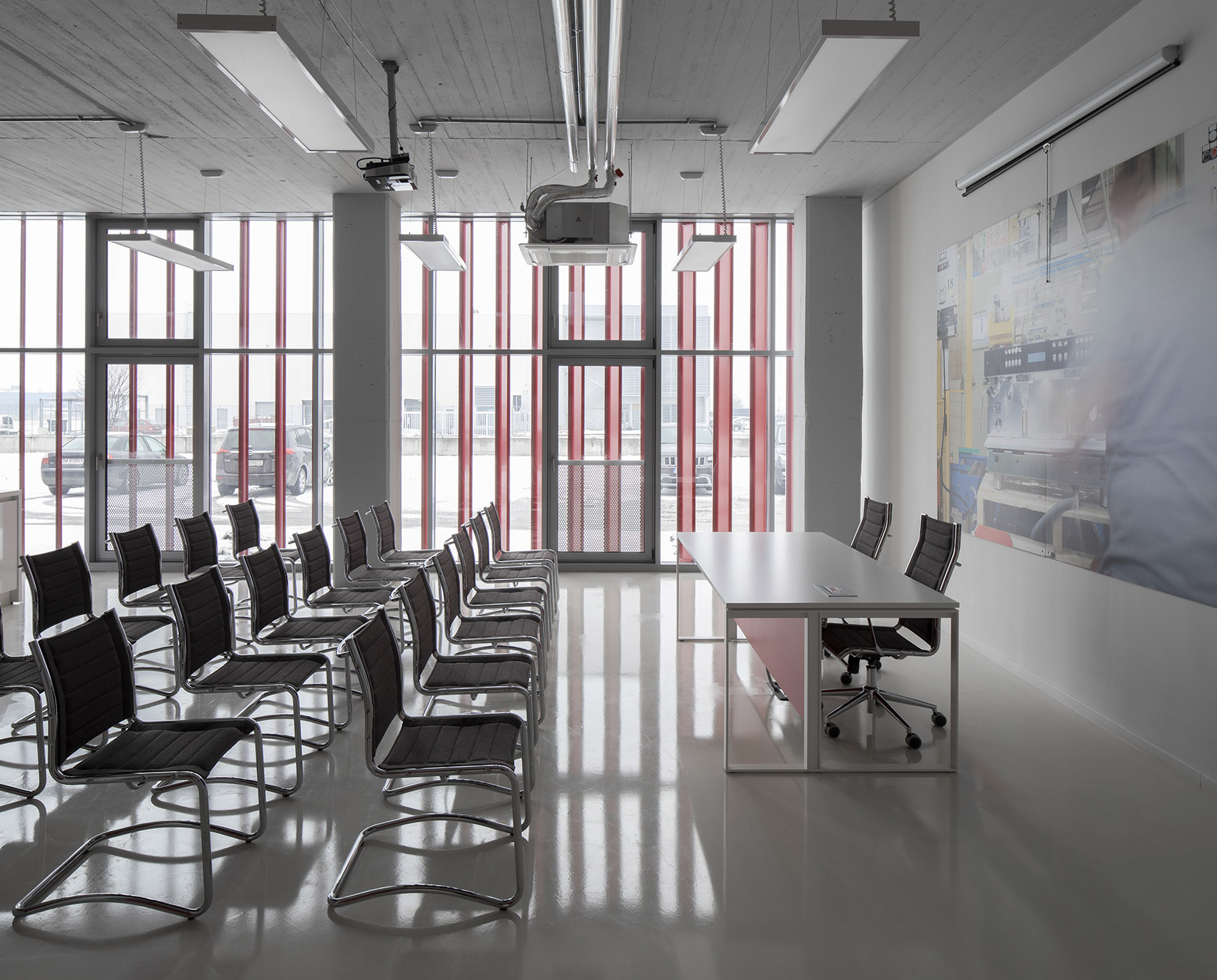 mce production facility by heim balp architekten