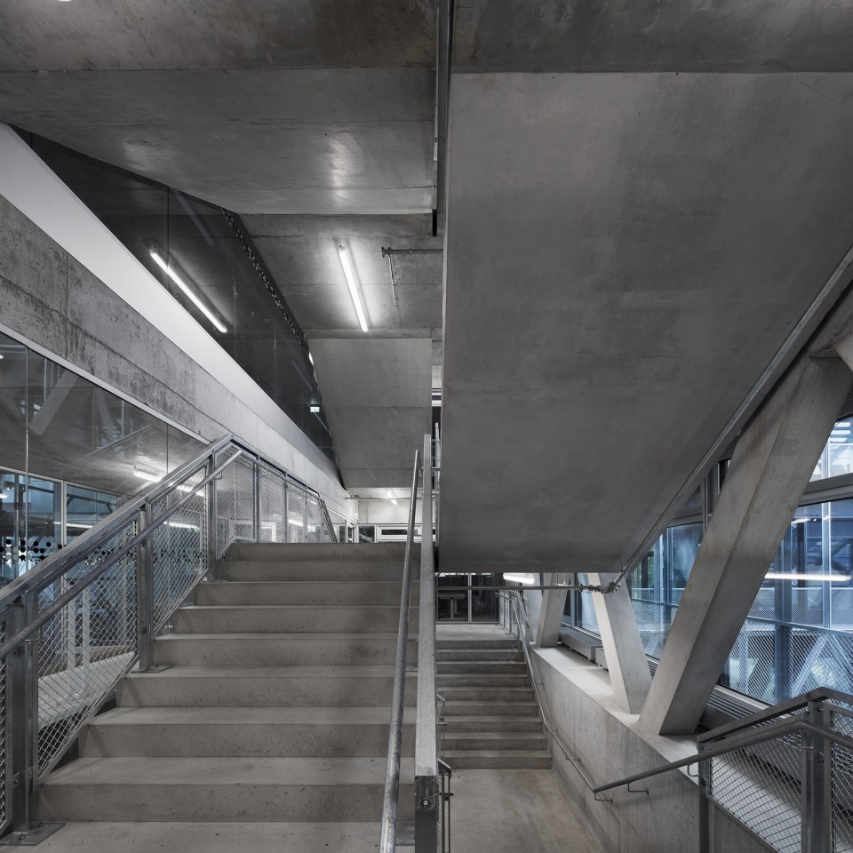 taz neubau by e2a
