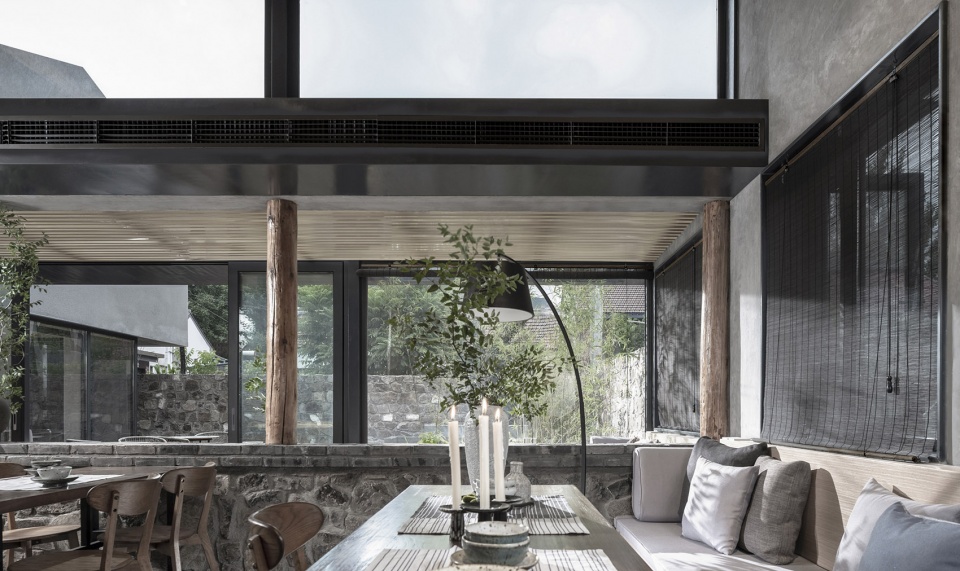 the shared village space evolution of red fruit tree small tavern by evolution design
