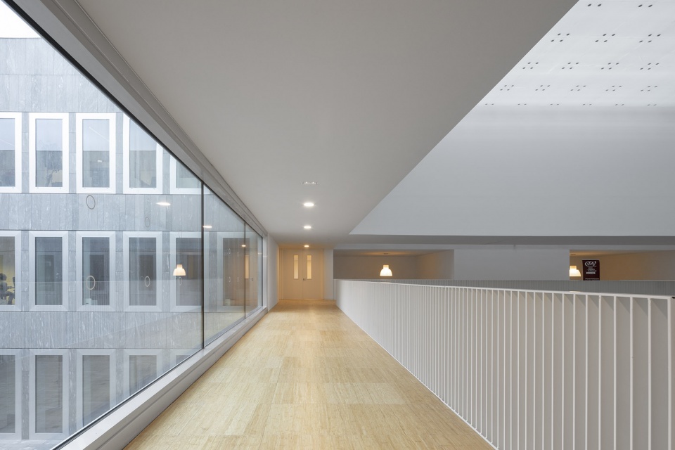 chambre de metiers et de lartisanat hauts de france by kaan architecten pdaa