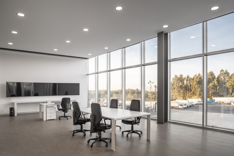 prfs headquarters by impare arquitectura
